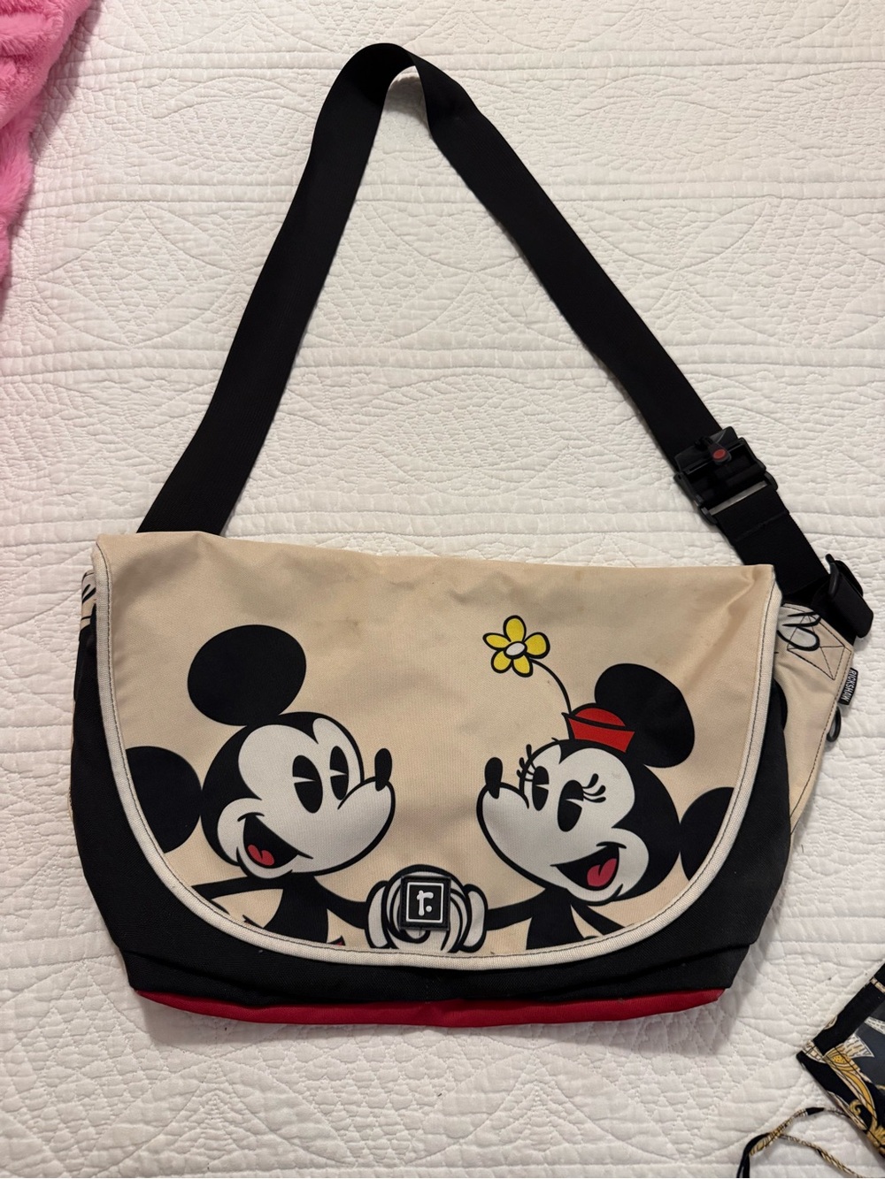 Rickshaw Bags Mickey & Minnie  Messenger Bag
